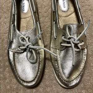 Sebago Learher Metallic Boat Shoes size 11